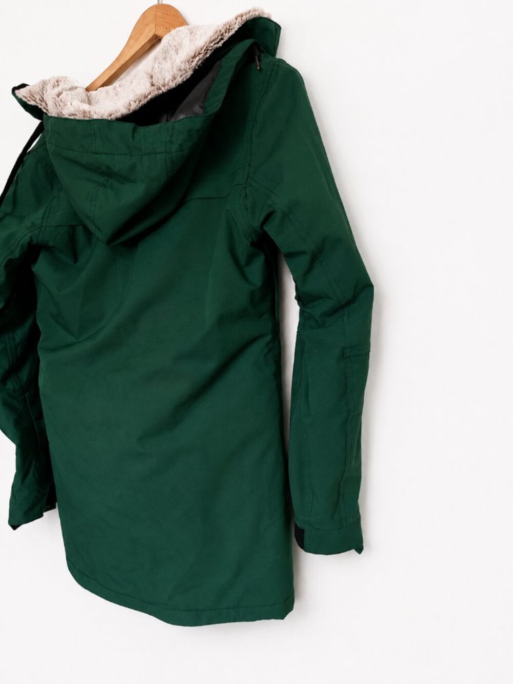 686 Women’s InfiDRY 10K/10K Green Insulated Snow Jacket Size Small - Picture 12 of 14